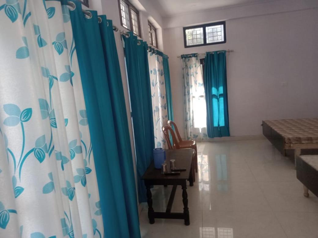 Vamoose Srishty Choice Apartment Rudraprayāg Exterior photo